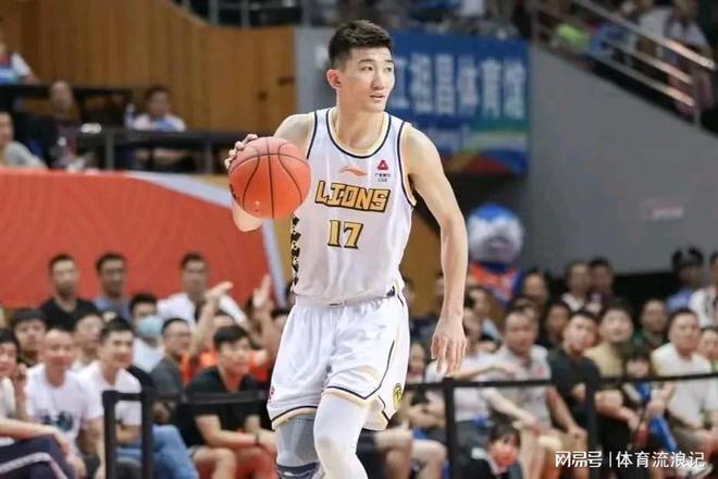 包含孙铭徽21分广厦胜浙江林庭谦32分天津胜四川的词条
